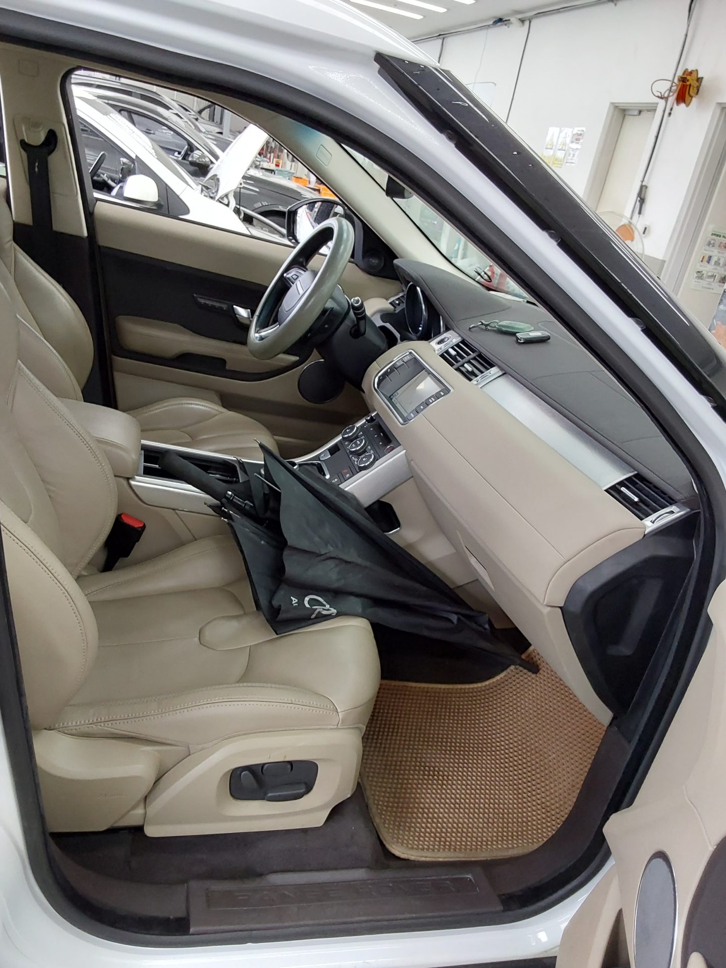 2015 - land rover range rover