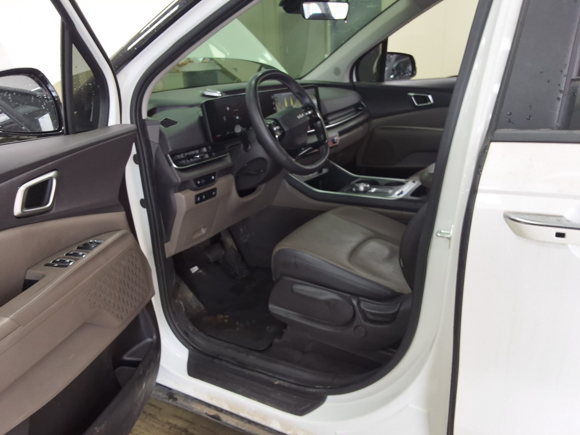2025 - kia carnival