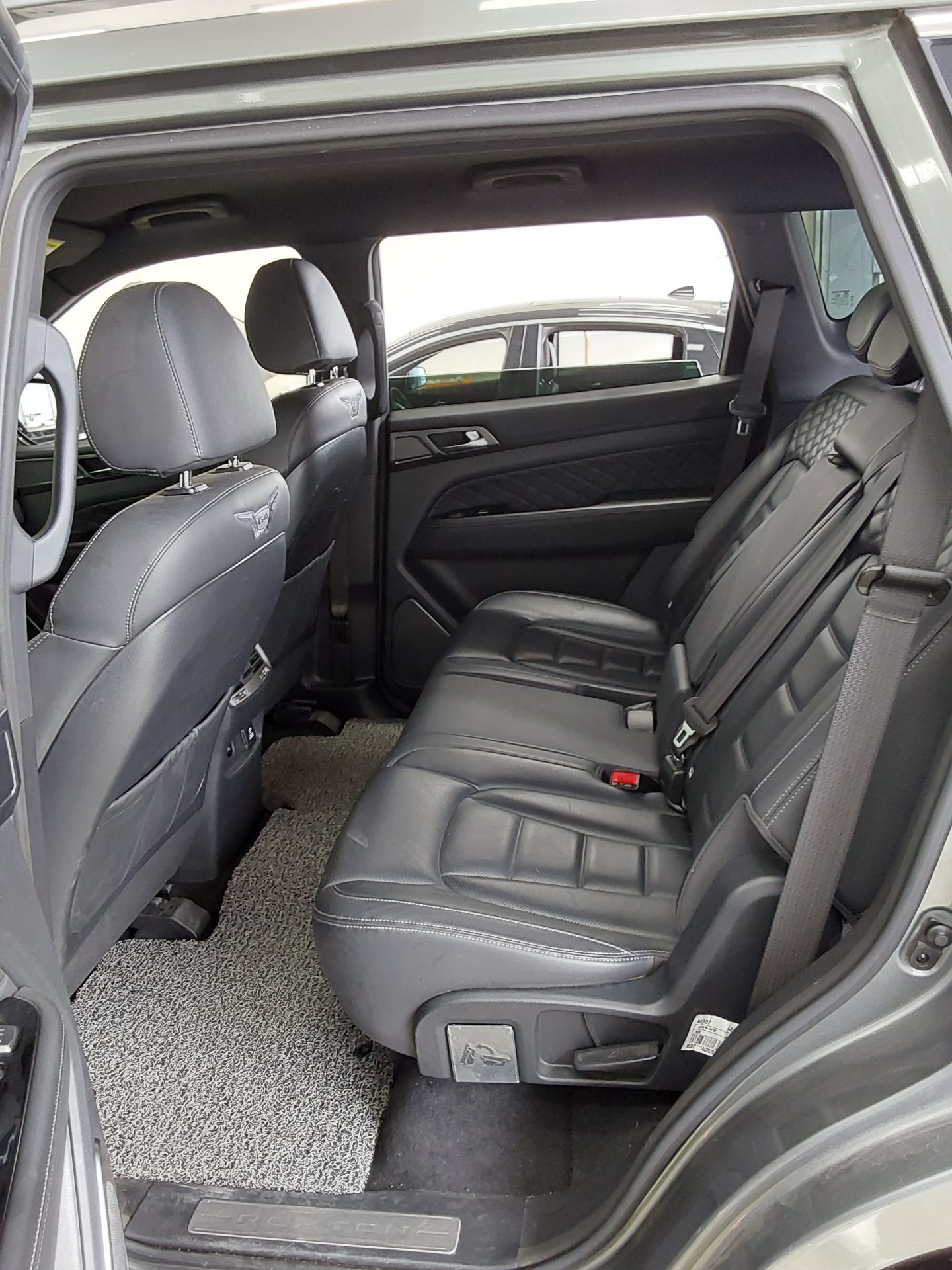 2020 - ssangyong rexton