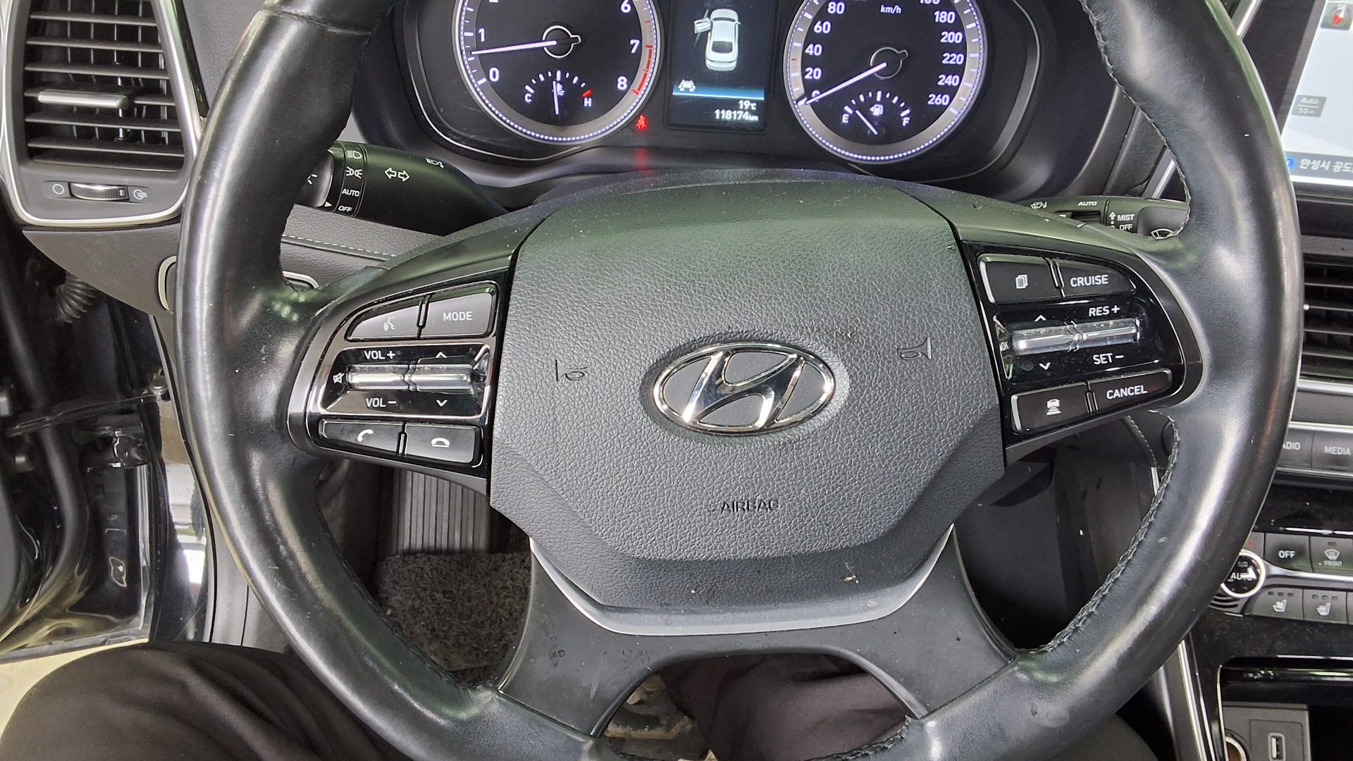 2017 - hyundai grandeur