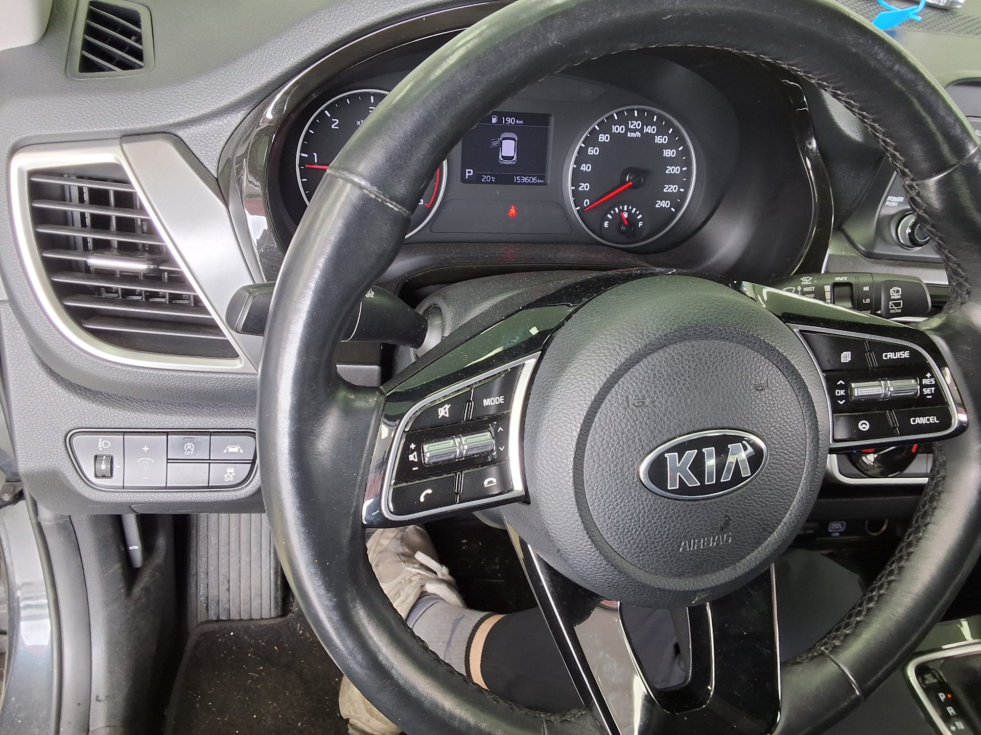2022 - kia seltos