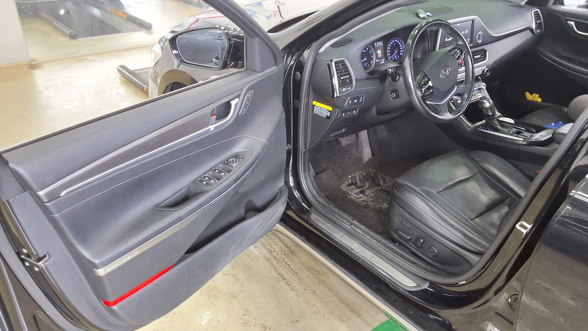 2017 - hyundai grandeur