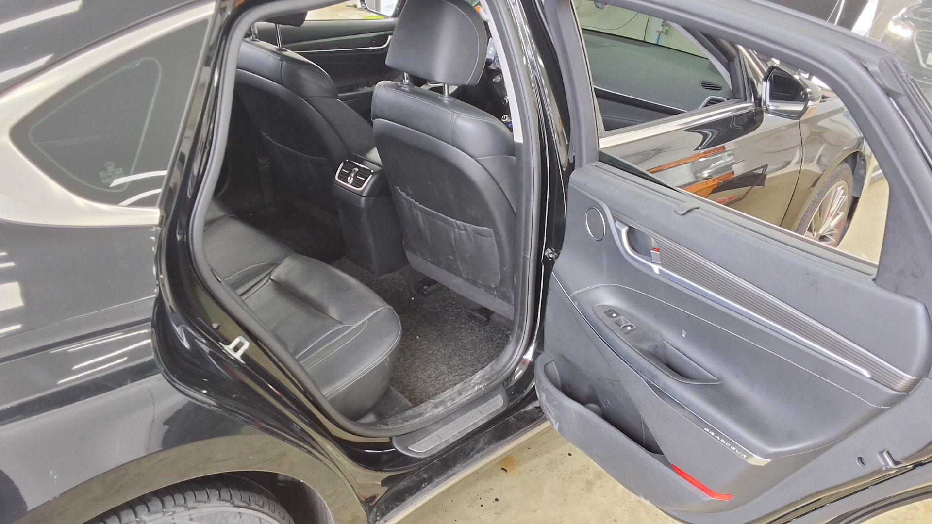 2017 - hyundai grandeur