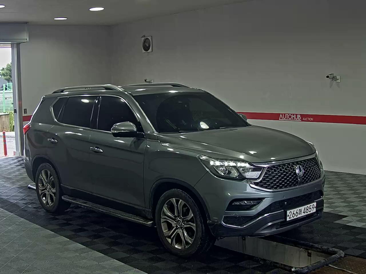 2020 - ssangyong rexton