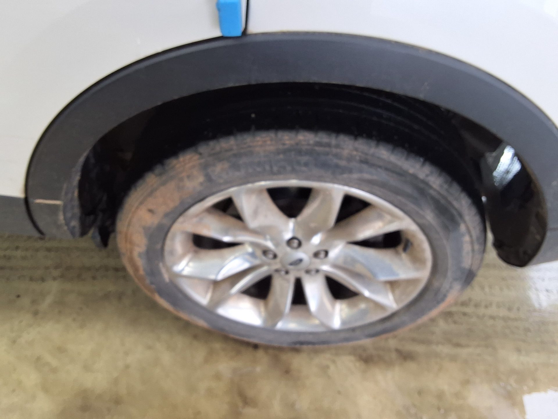 2013 - ford explorer