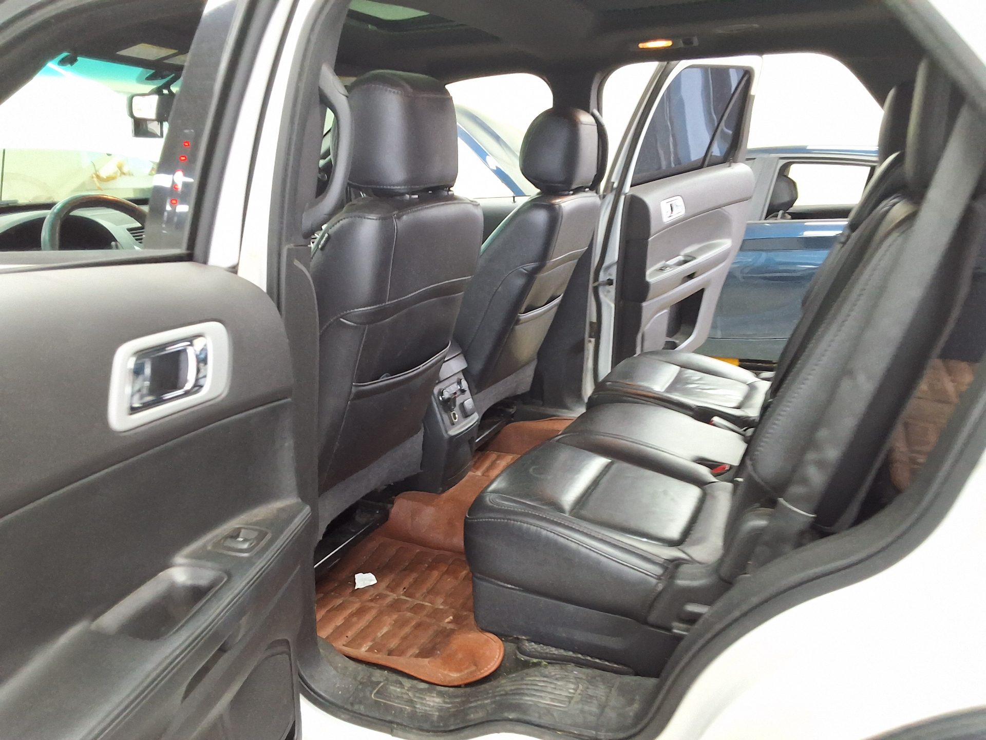 2013 - ford explorer