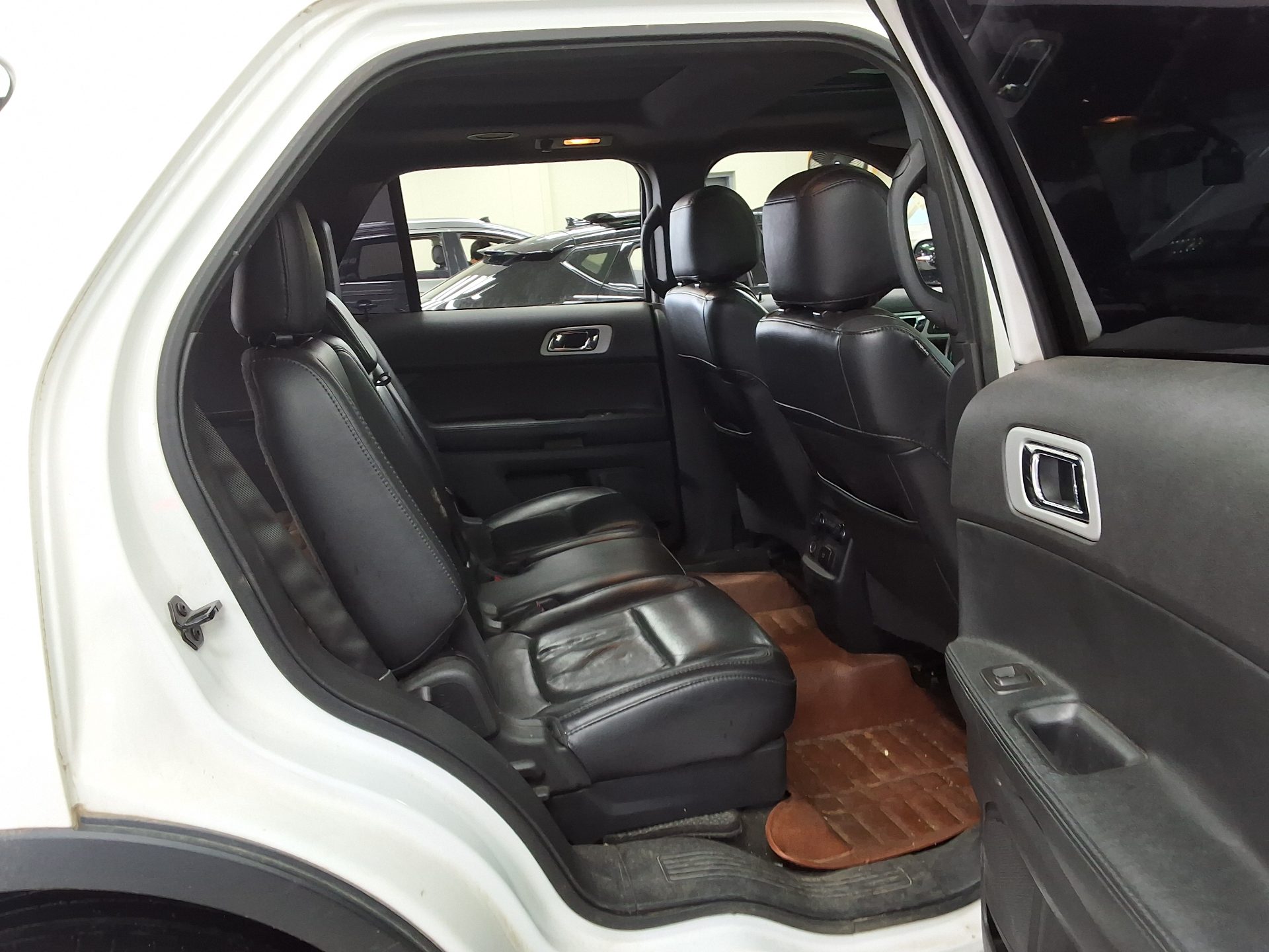 2013 - ford explorer