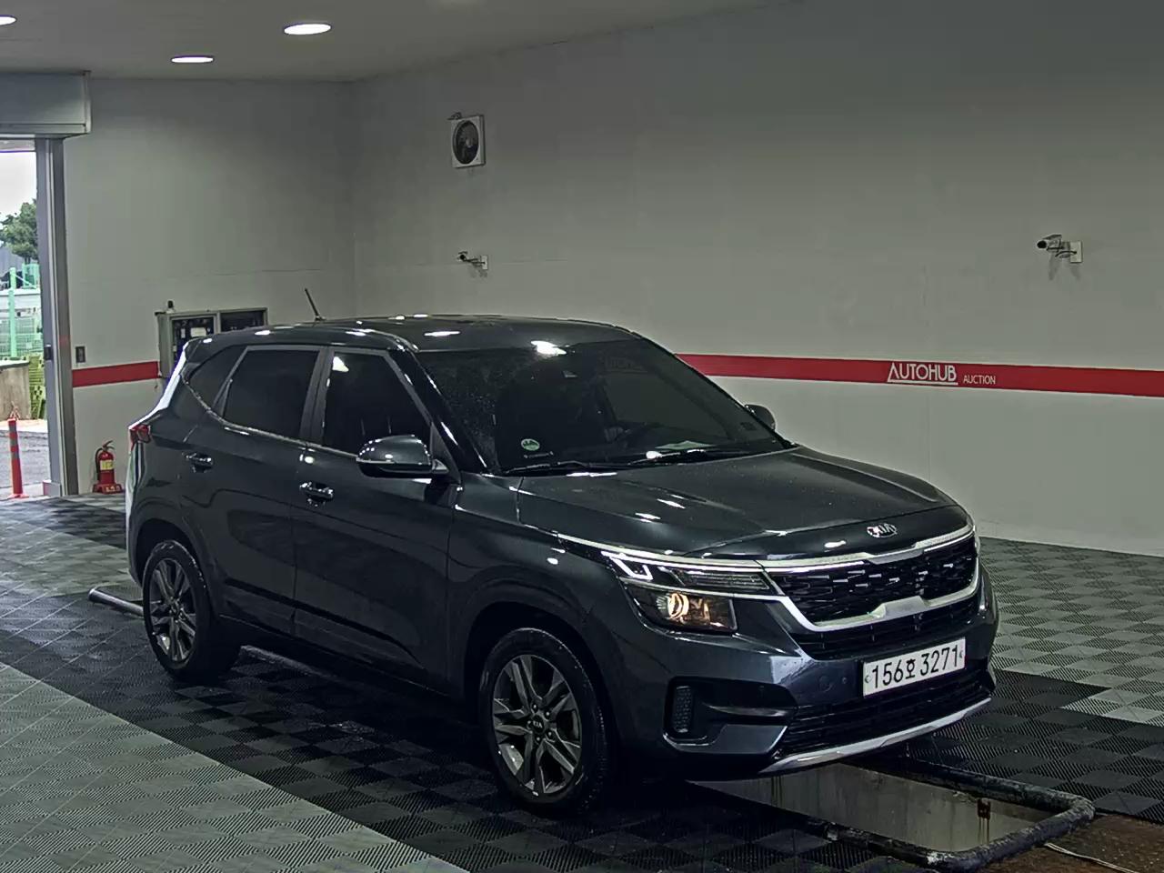 2022 - kia seltos
