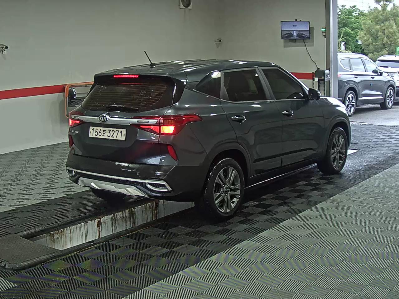 2022 - kia seltos