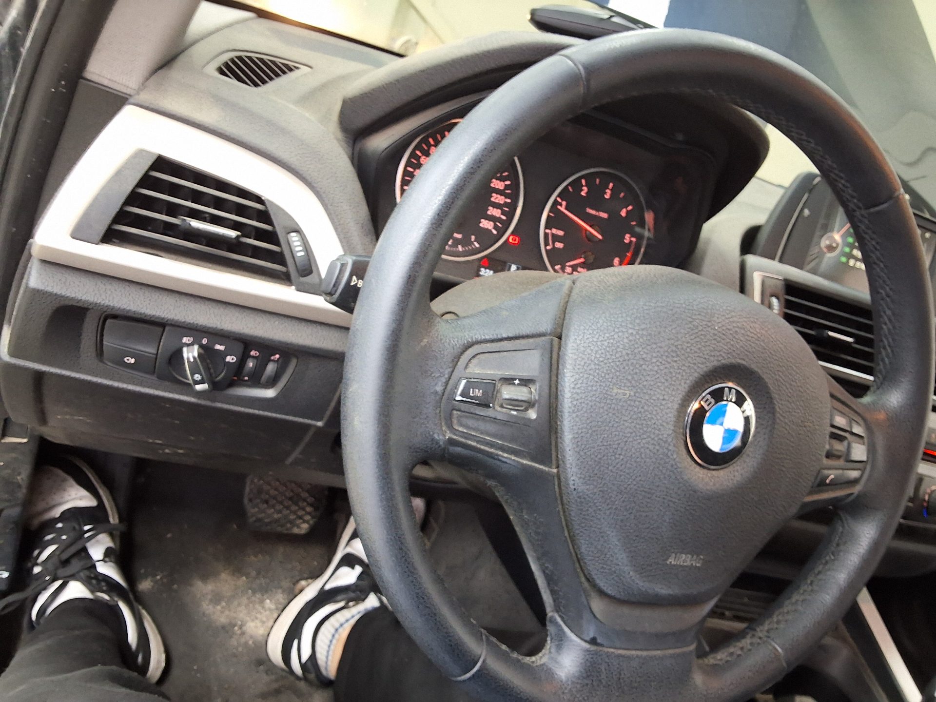 2017 - bmw 1 series