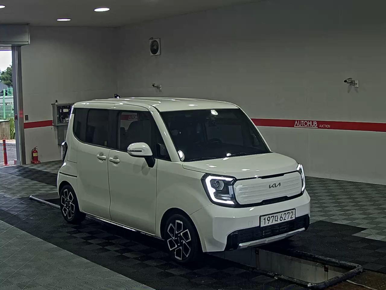 2023 - kia ray