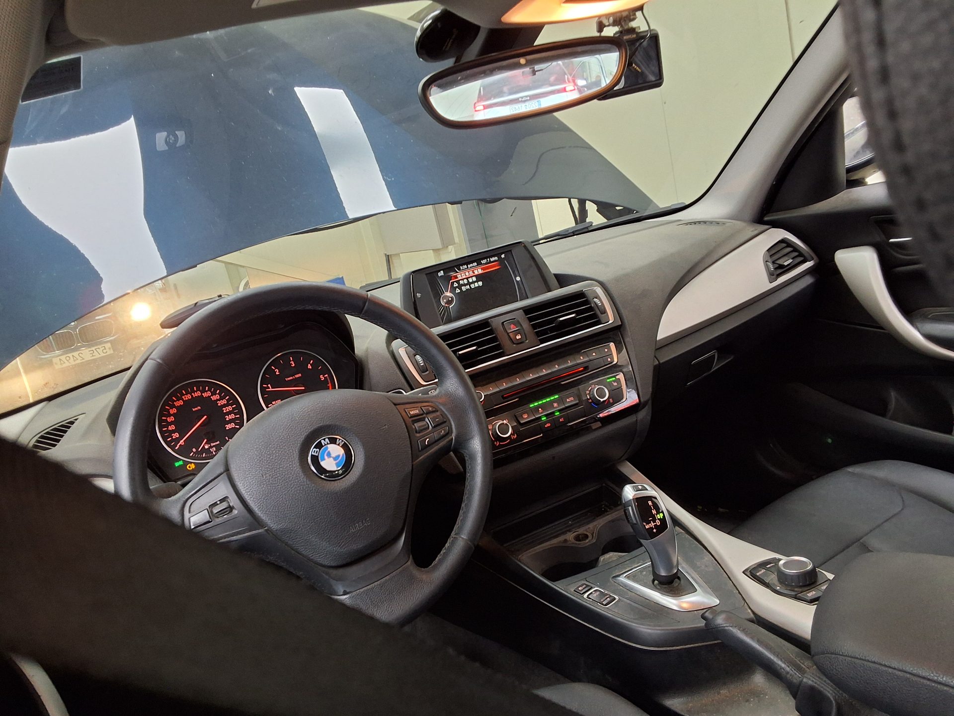 2017 - bmw 1 series