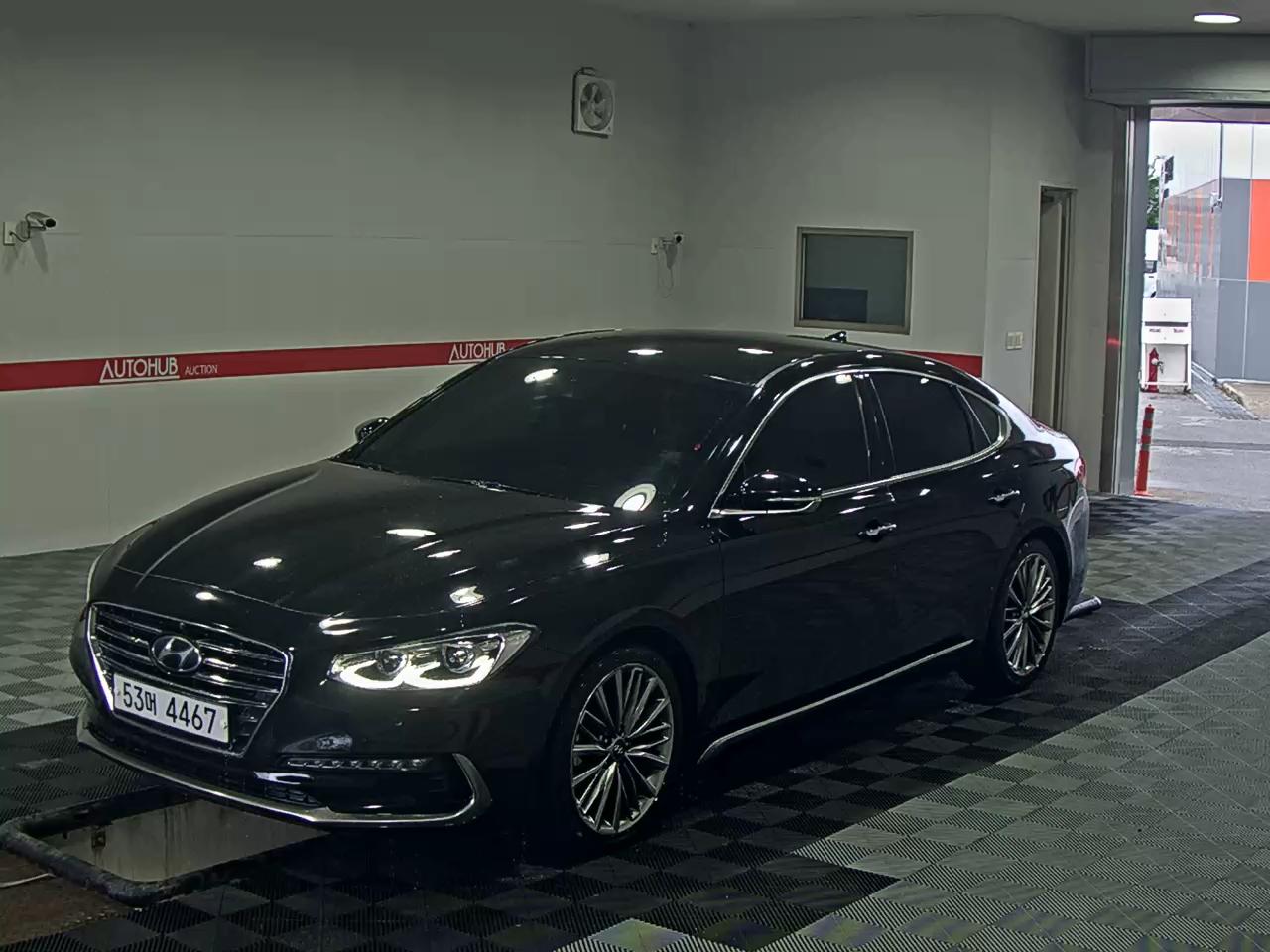 HYUNDAI GRANDEUR GDi