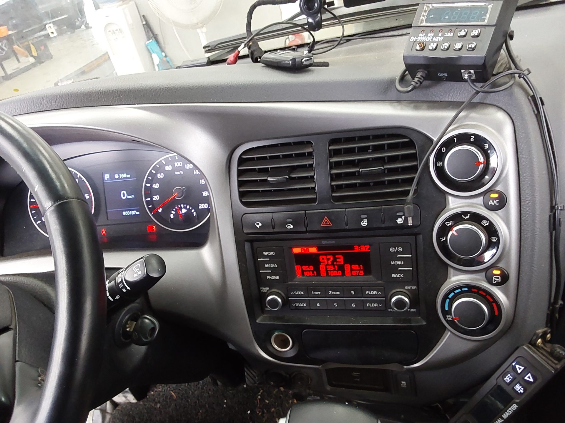 2021 - kia bongo