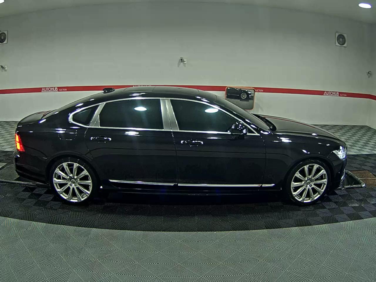 2019 - volvo s90