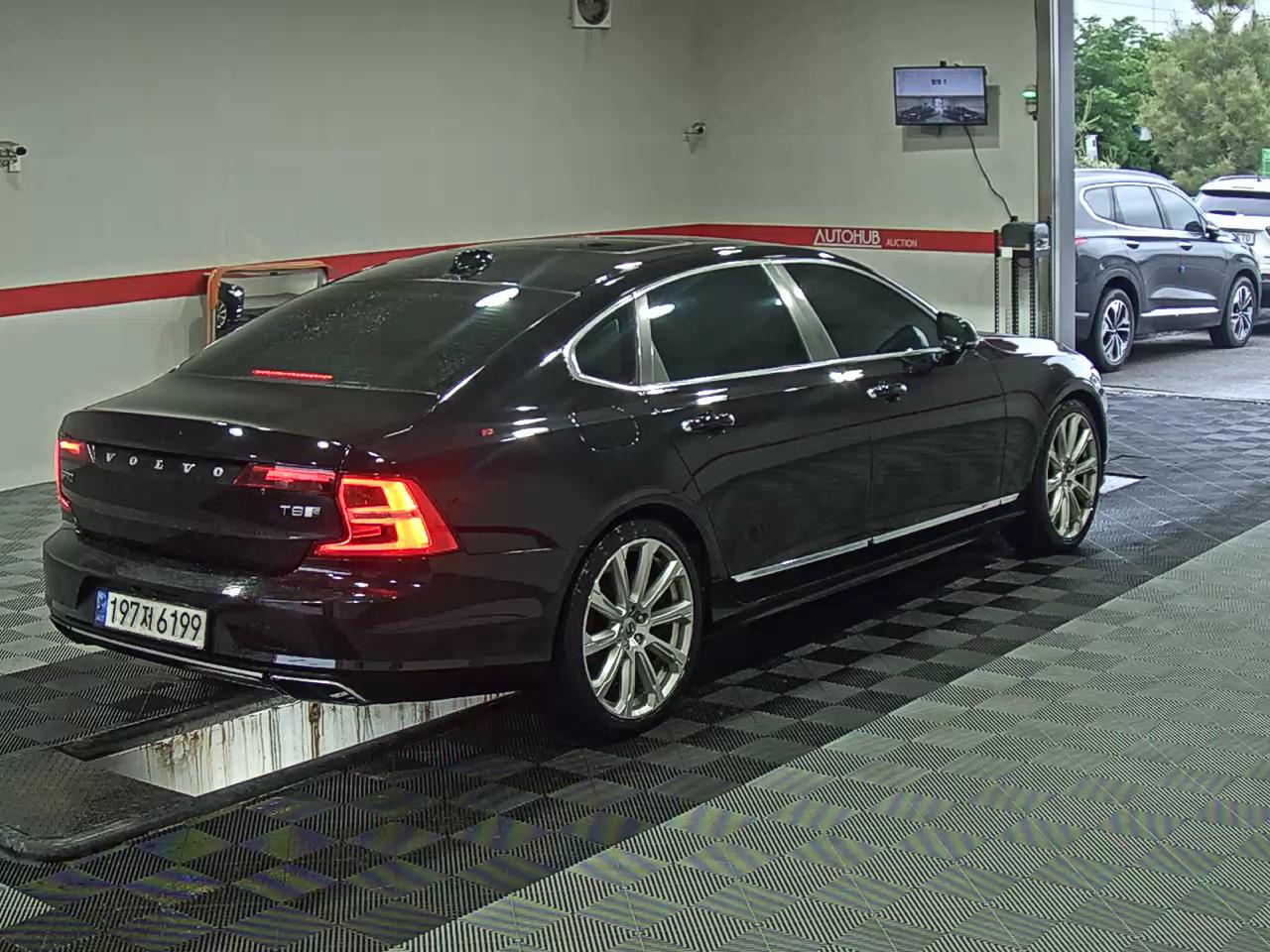 2019 - volvo s90