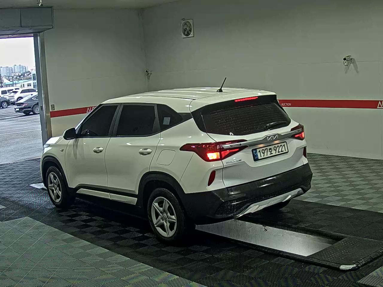 2023 - kia seltos