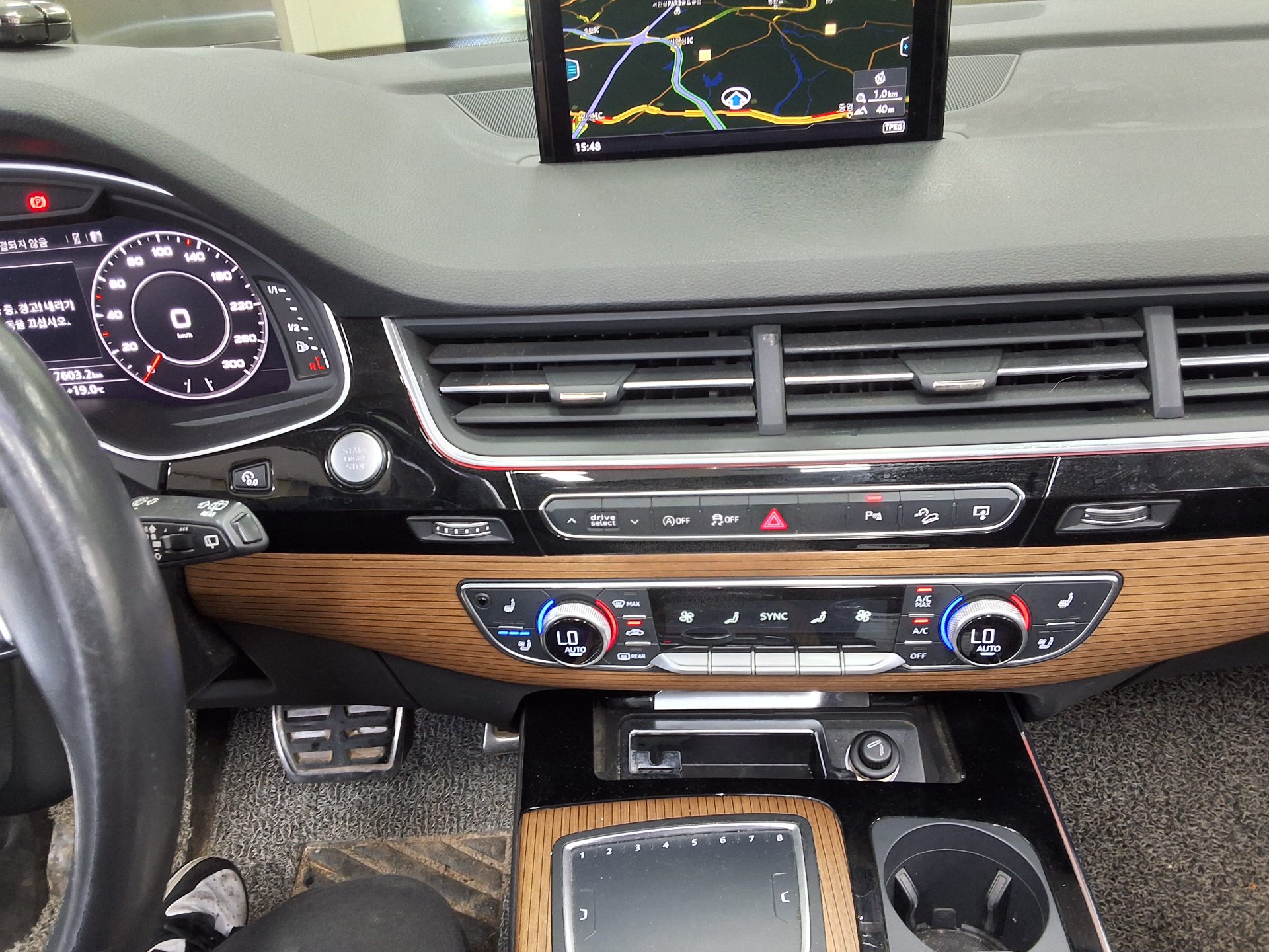2016 - audi q7