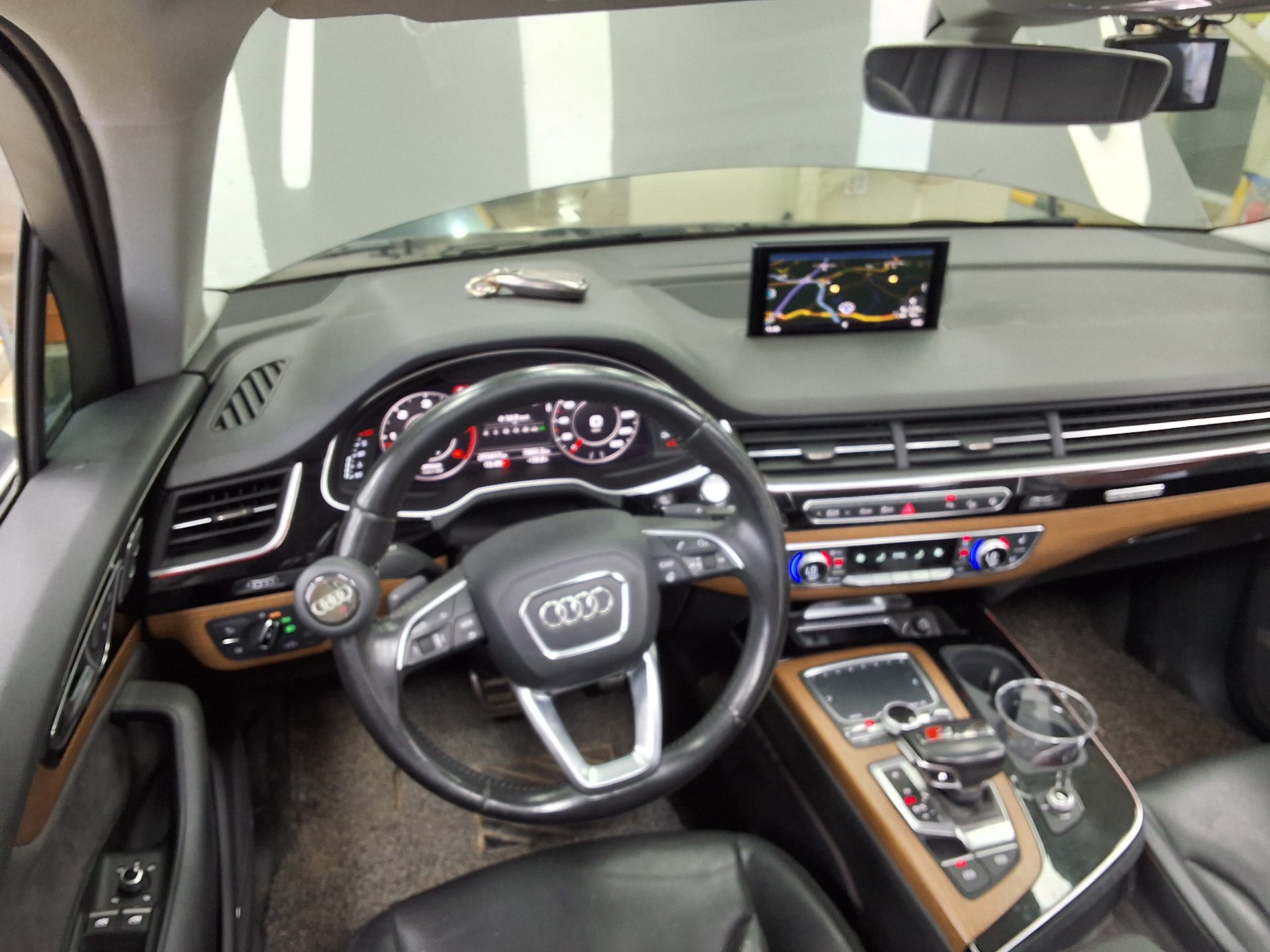 2016 - audi q7
