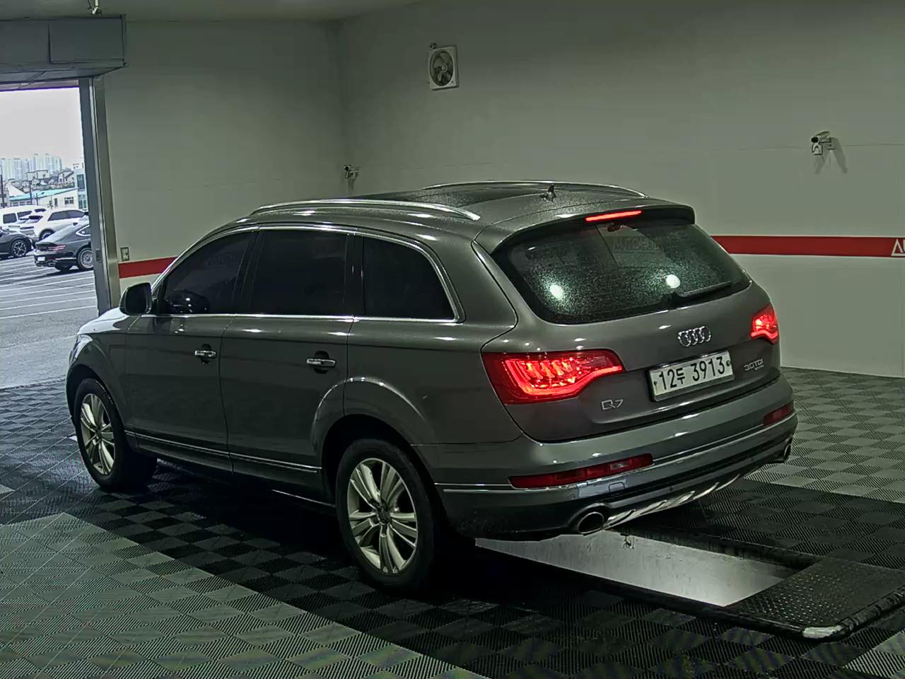2013 - audi q7