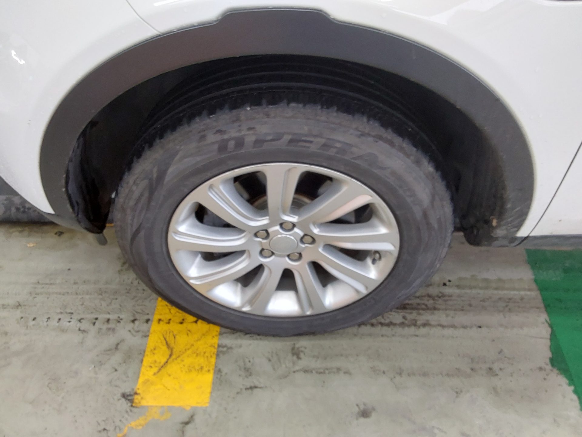 2015 - land rover discovery