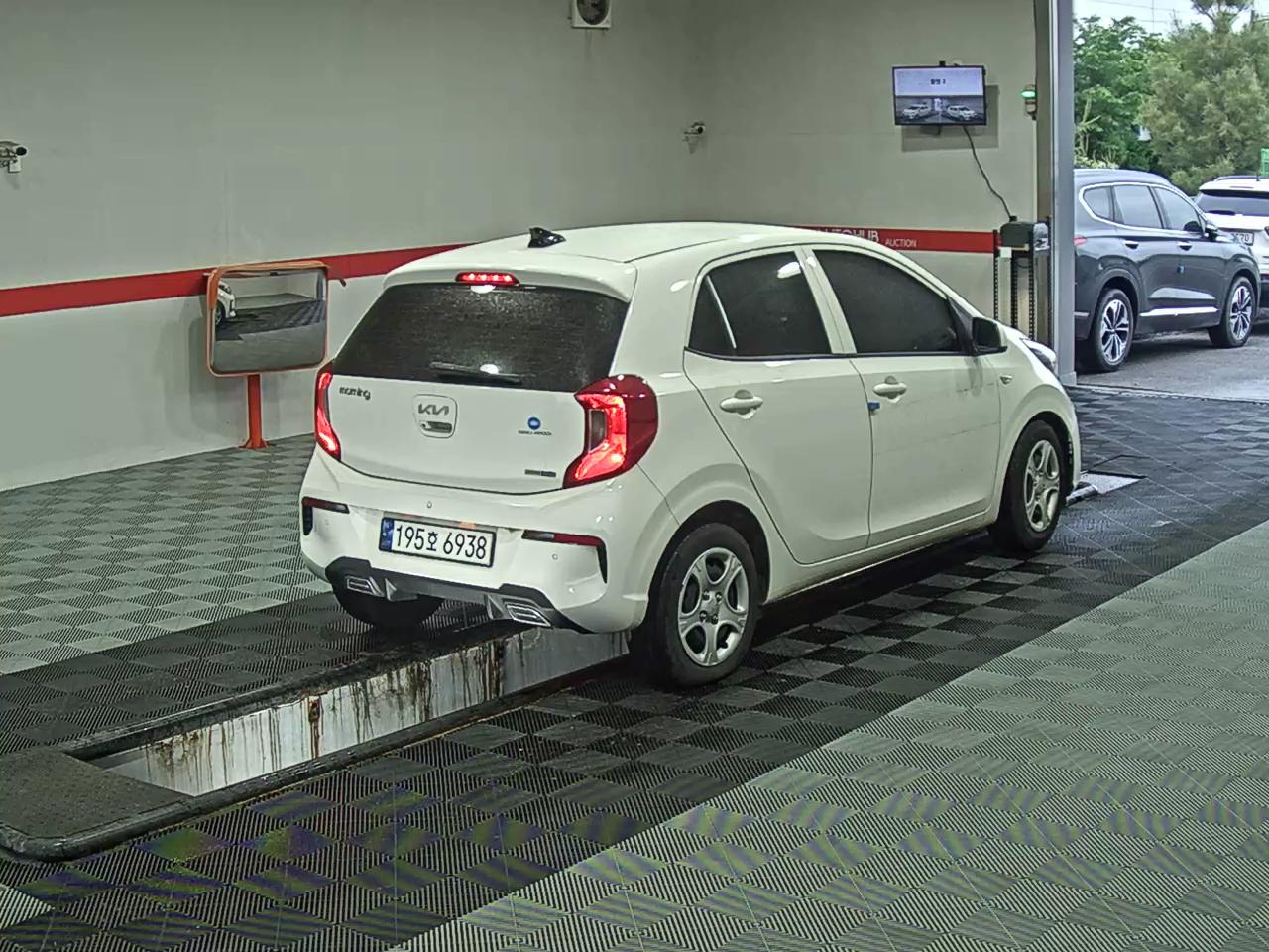 2023 - kia morning