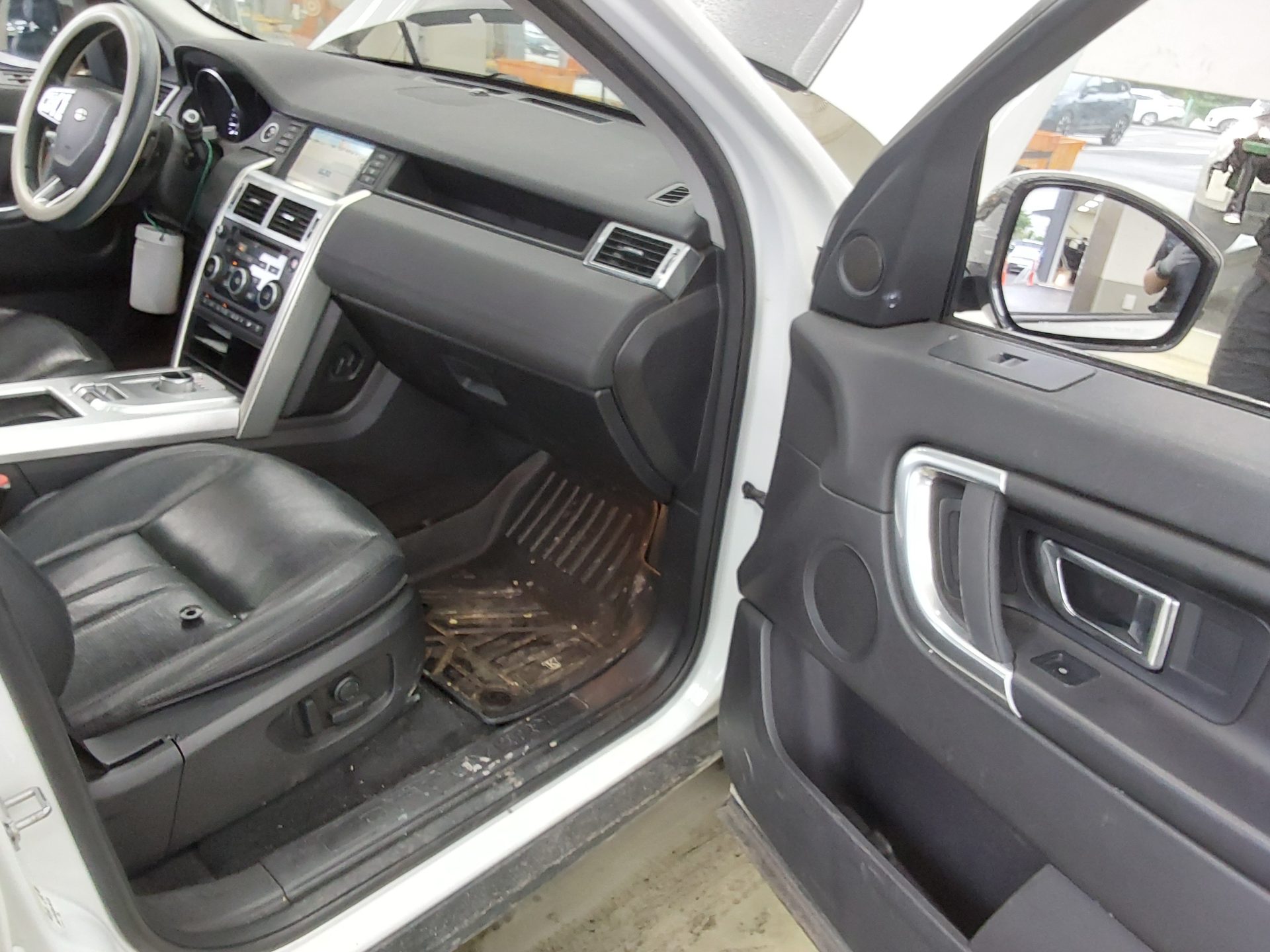 2015 - land rover discovery