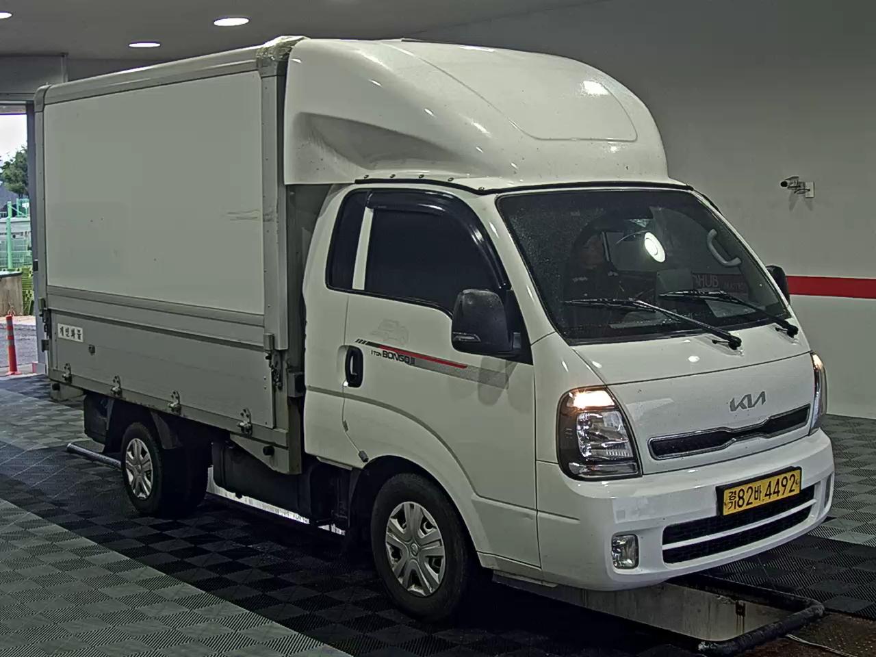 2023 - kia bongo