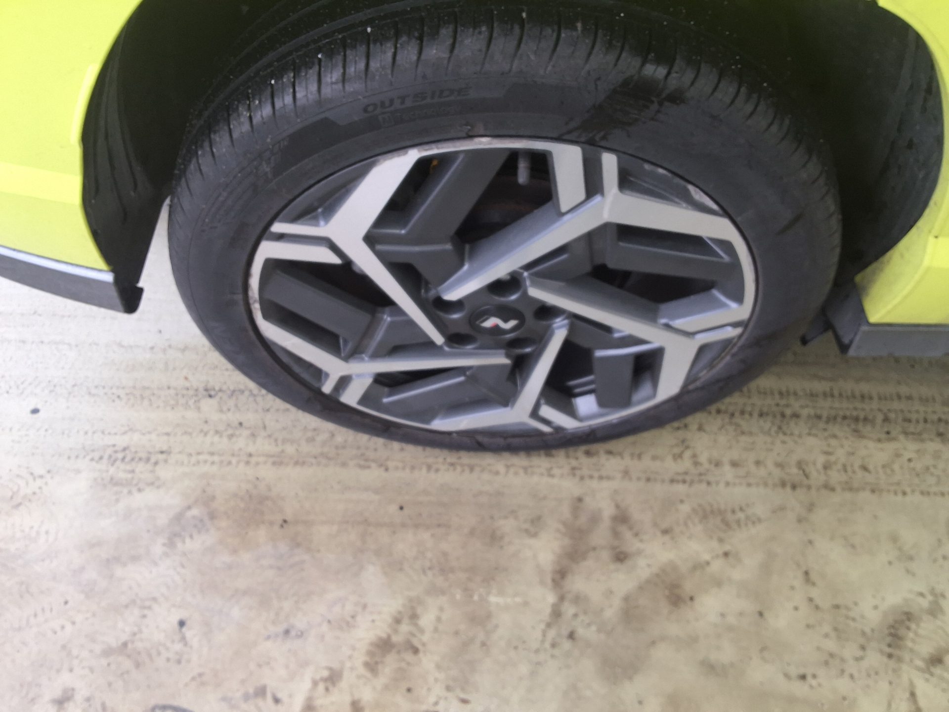 2023 - hyundai kona