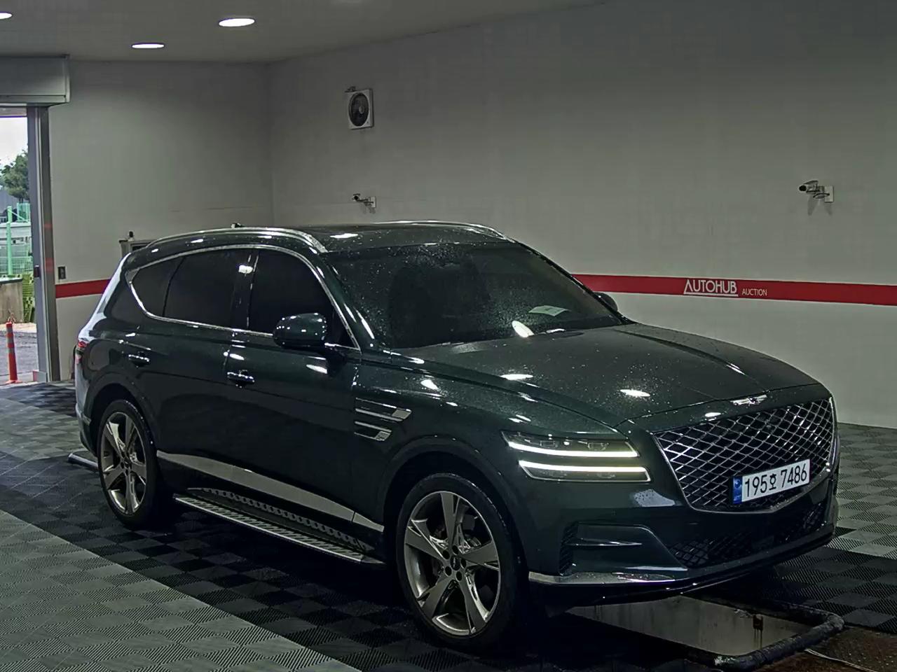 2023 - genesis gv80