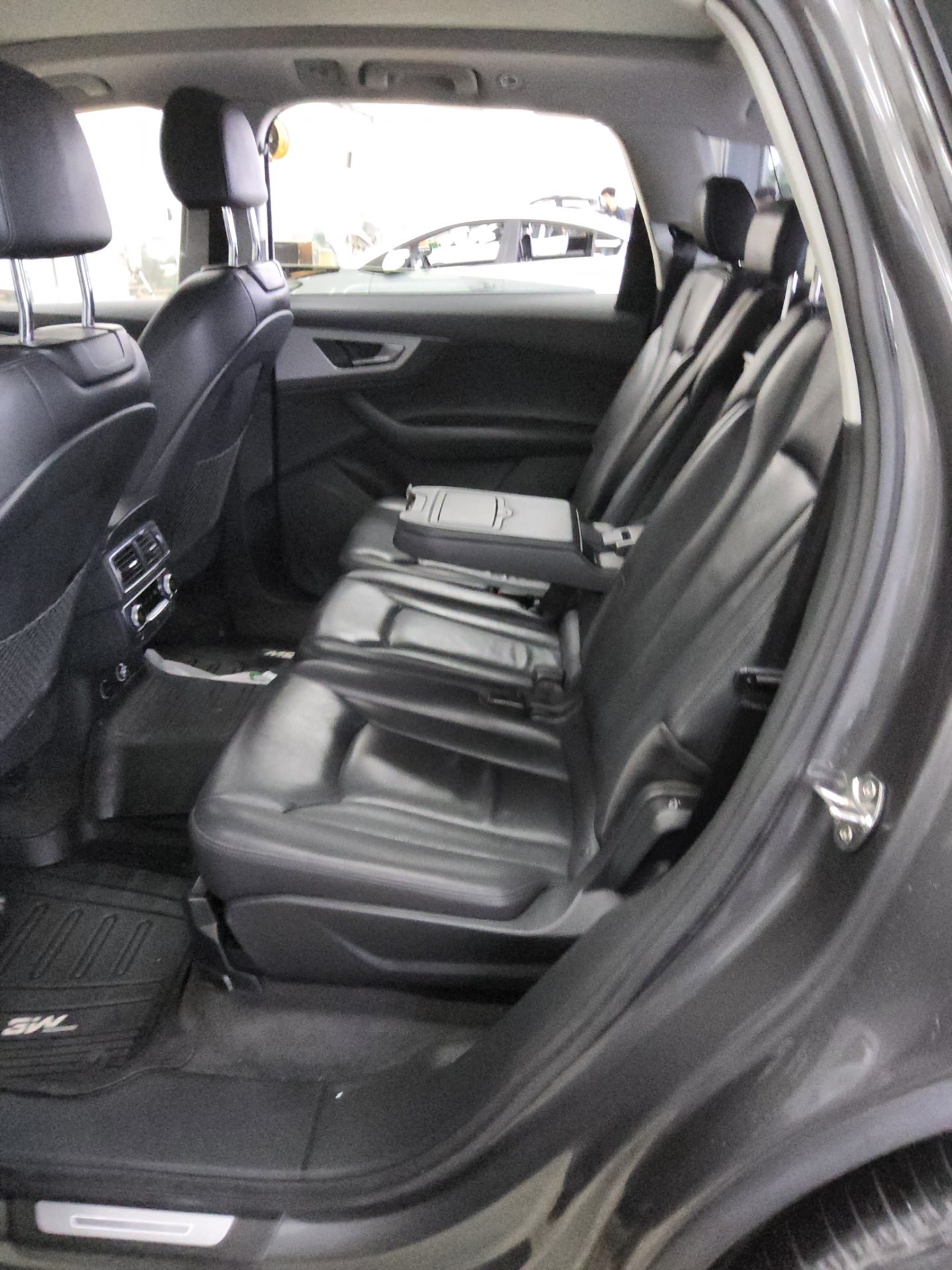 2019 - audi q7