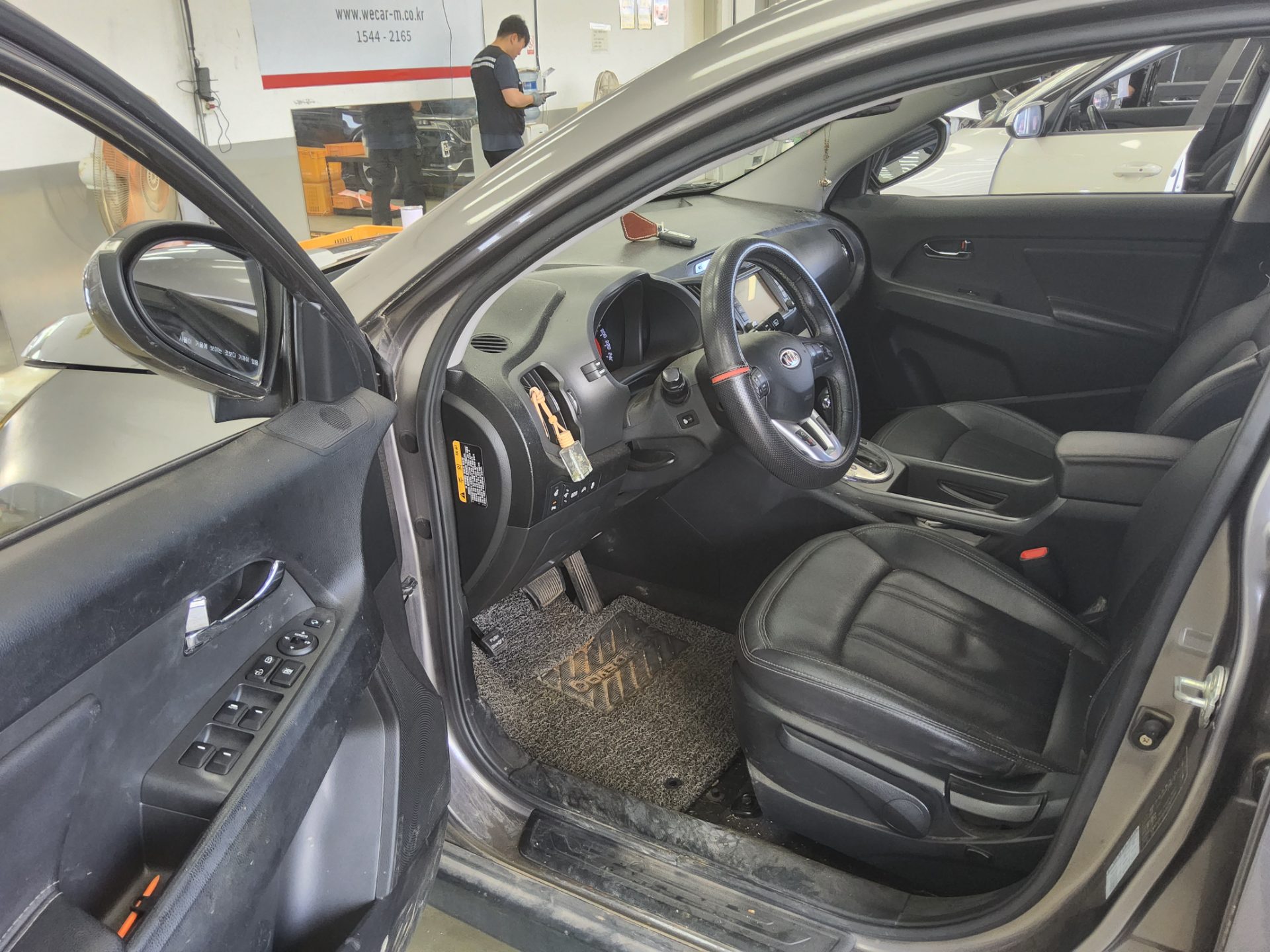 2012 - kia sportage