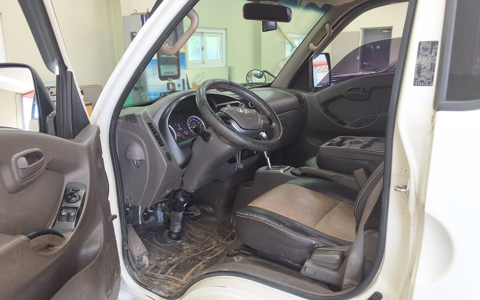 2017 - hyundai porter