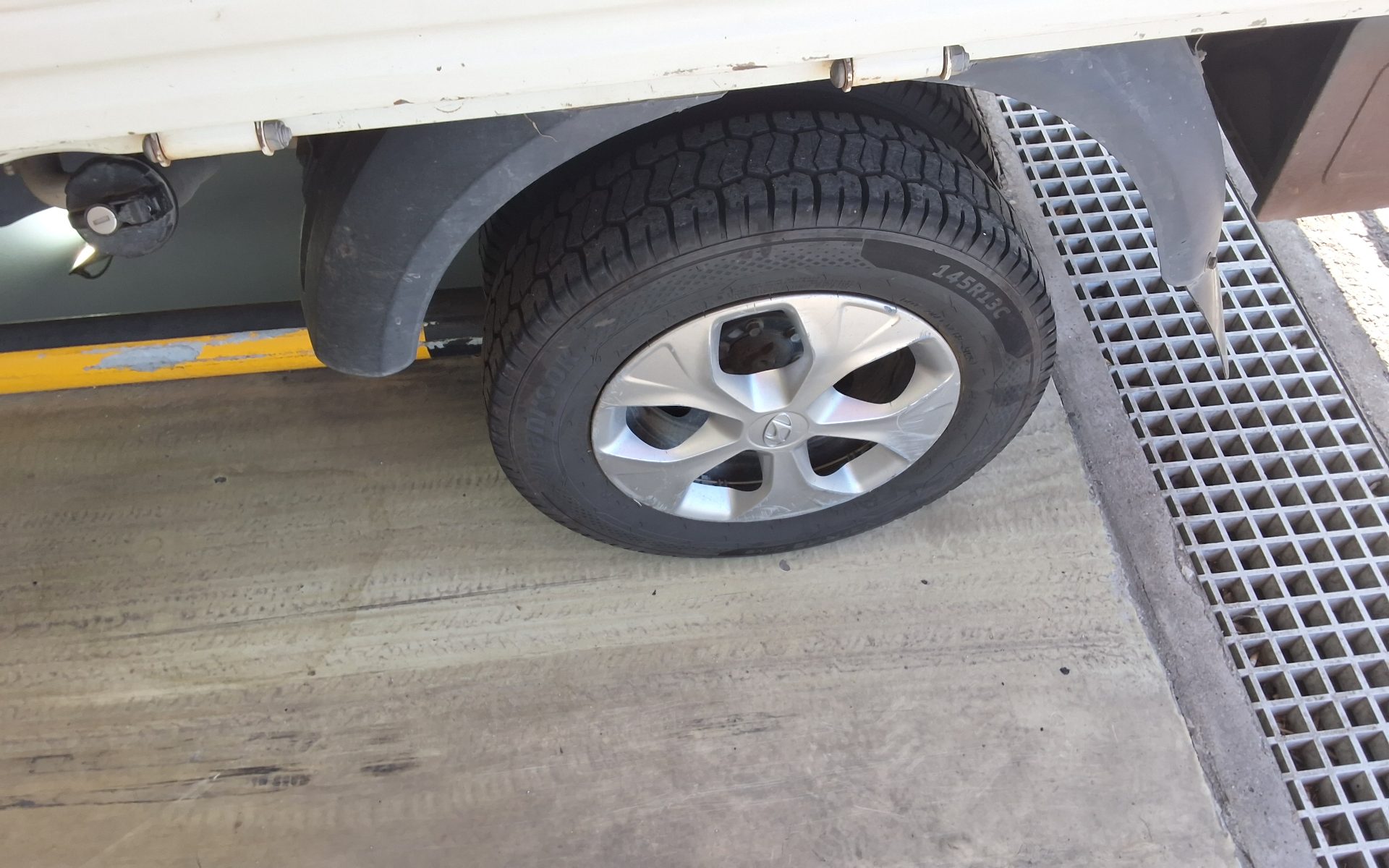 2017 - hyundai porter
