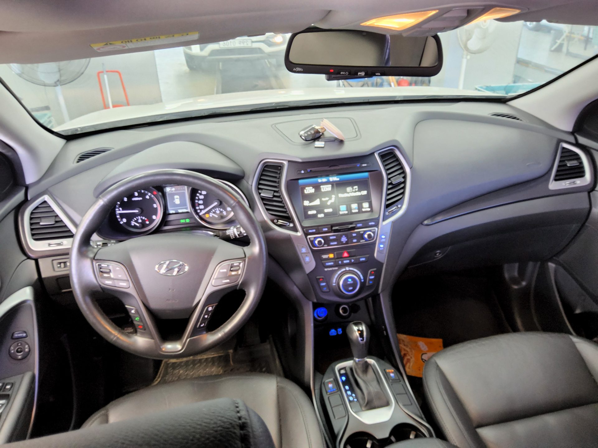 2017 - hyundai santa fe