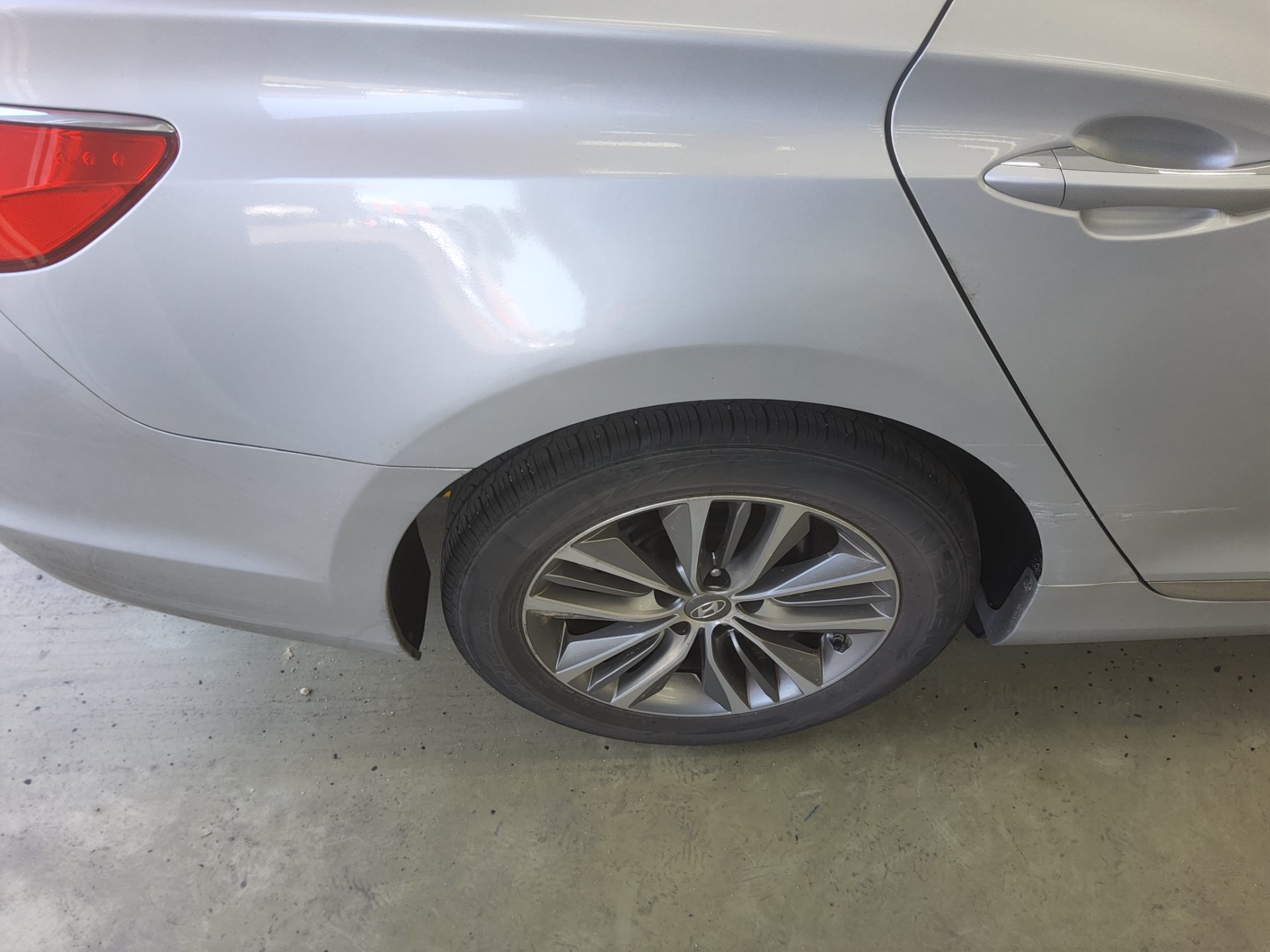 2016 - hyundai grandeur