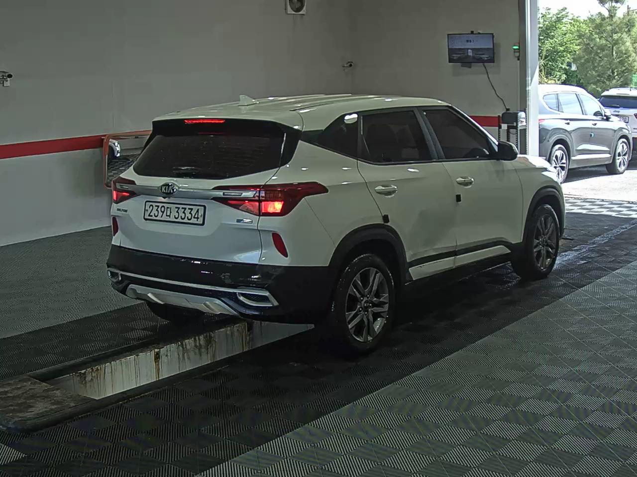 2020 - kia seltos