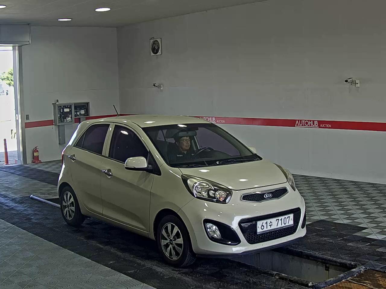2014 - kia morning