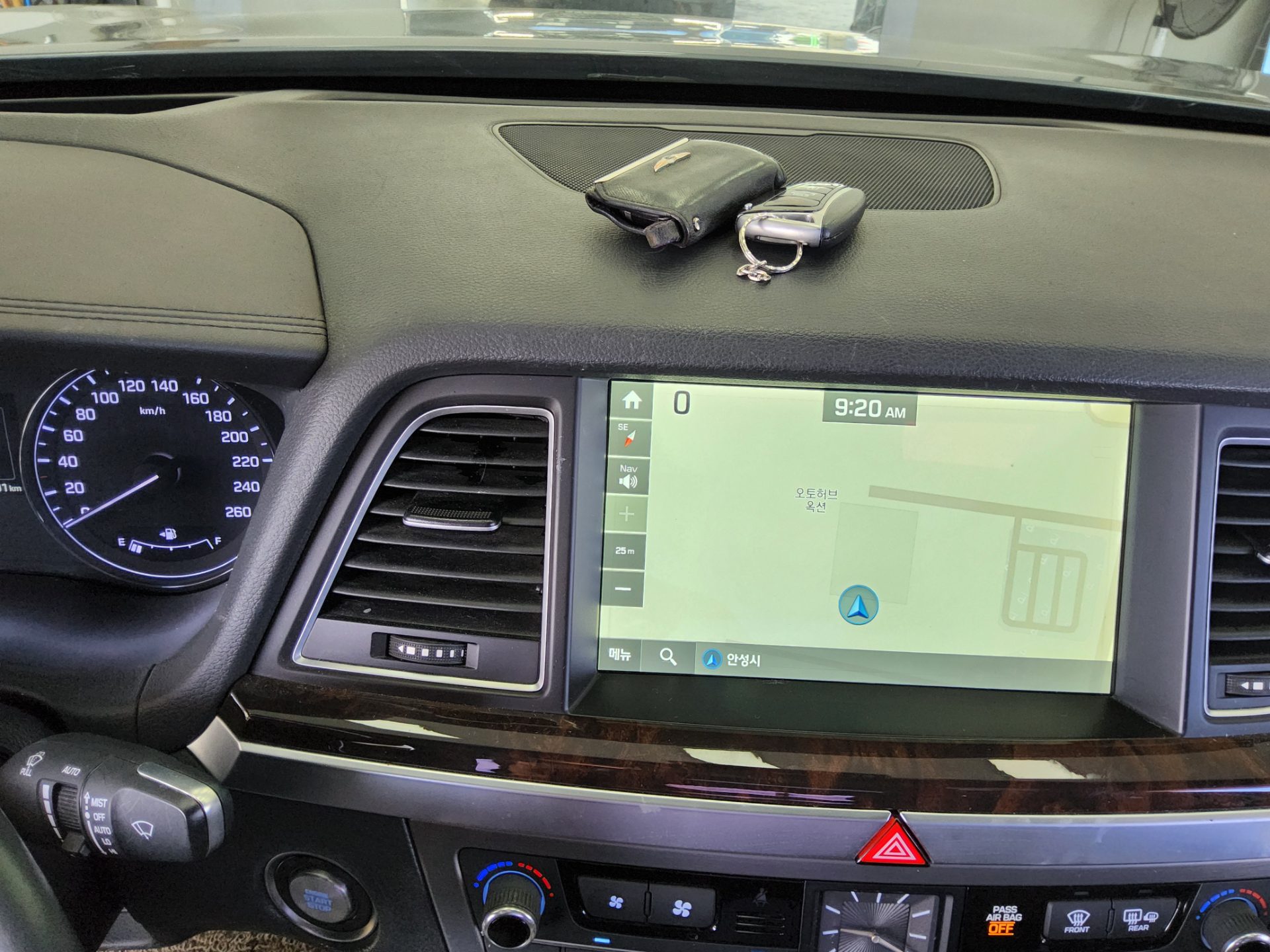 2016 - hyundai g330