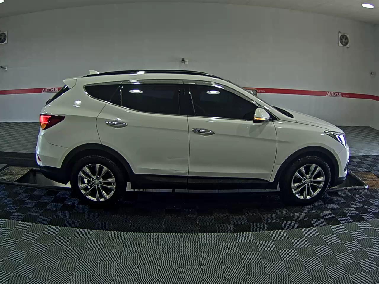 2017 - hyundai santa fe