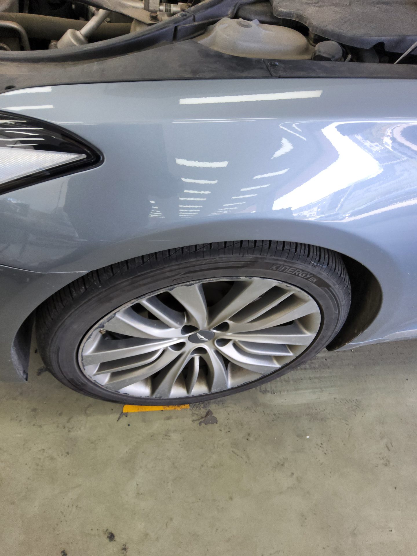 2016 - hyundai g330