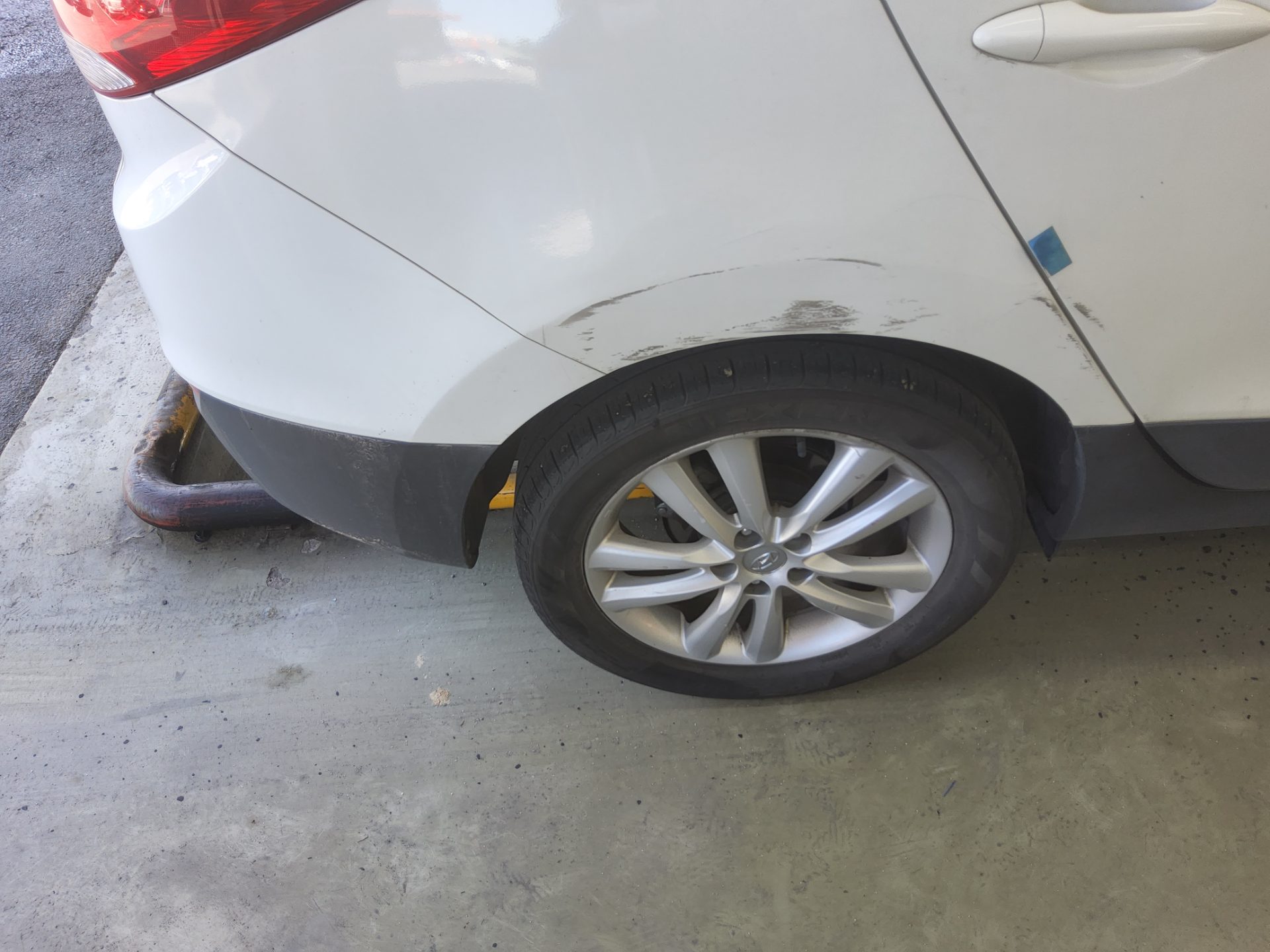 2012 - hyundai tucson