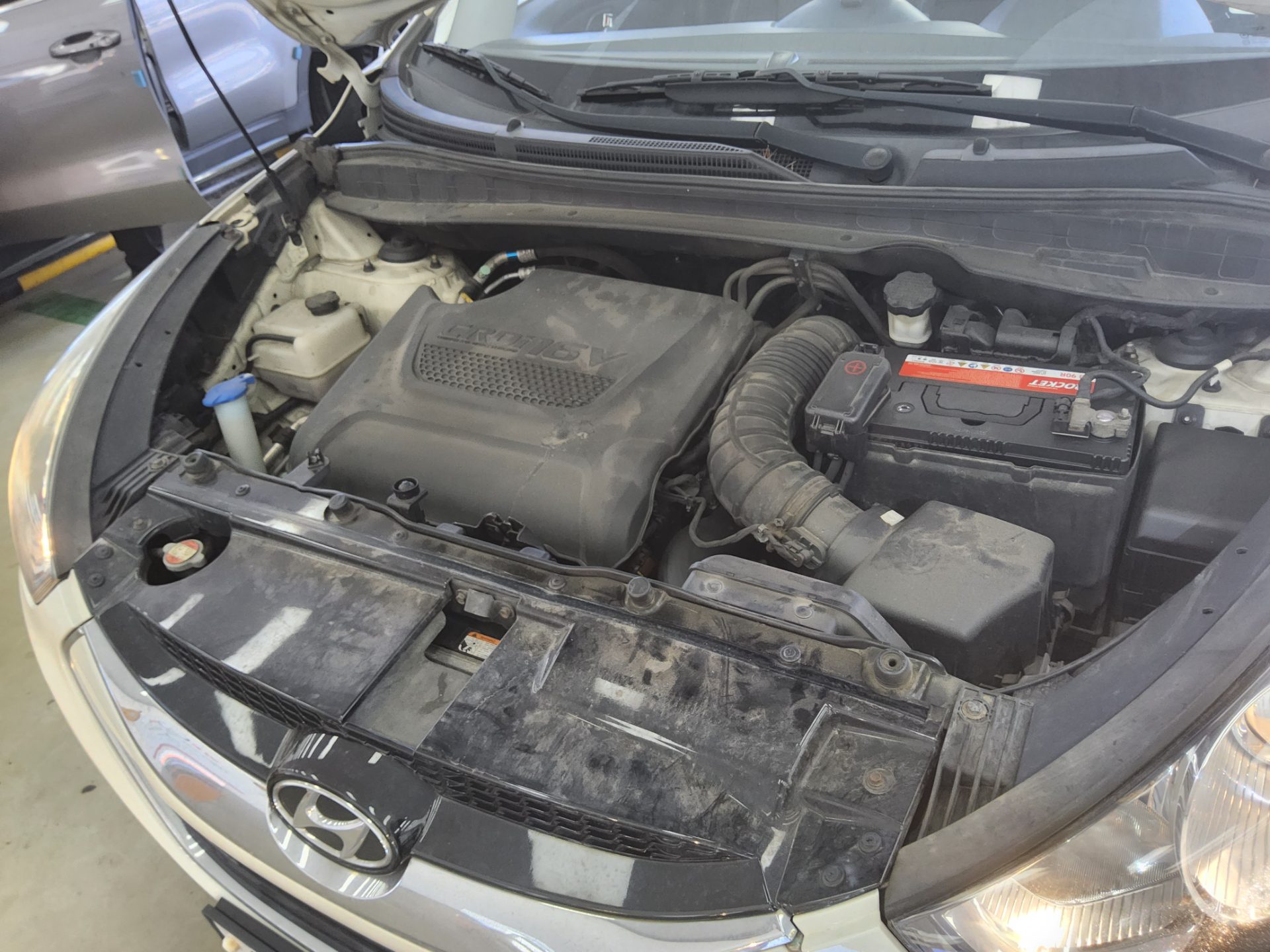 2012 - hyundai tucson