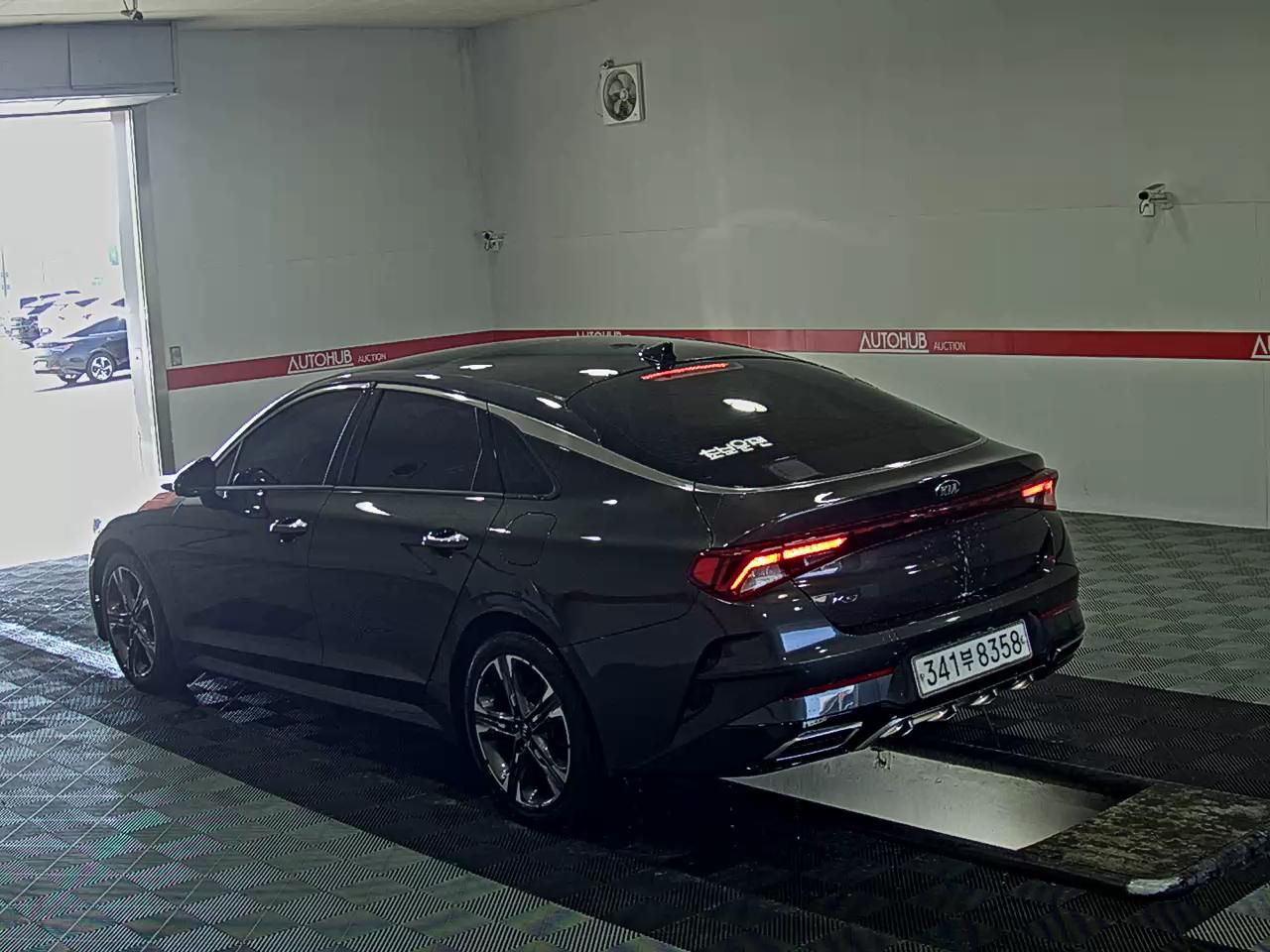 2021 - kia k5