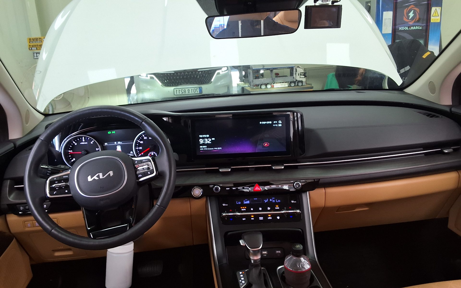 2023 - kia carnival