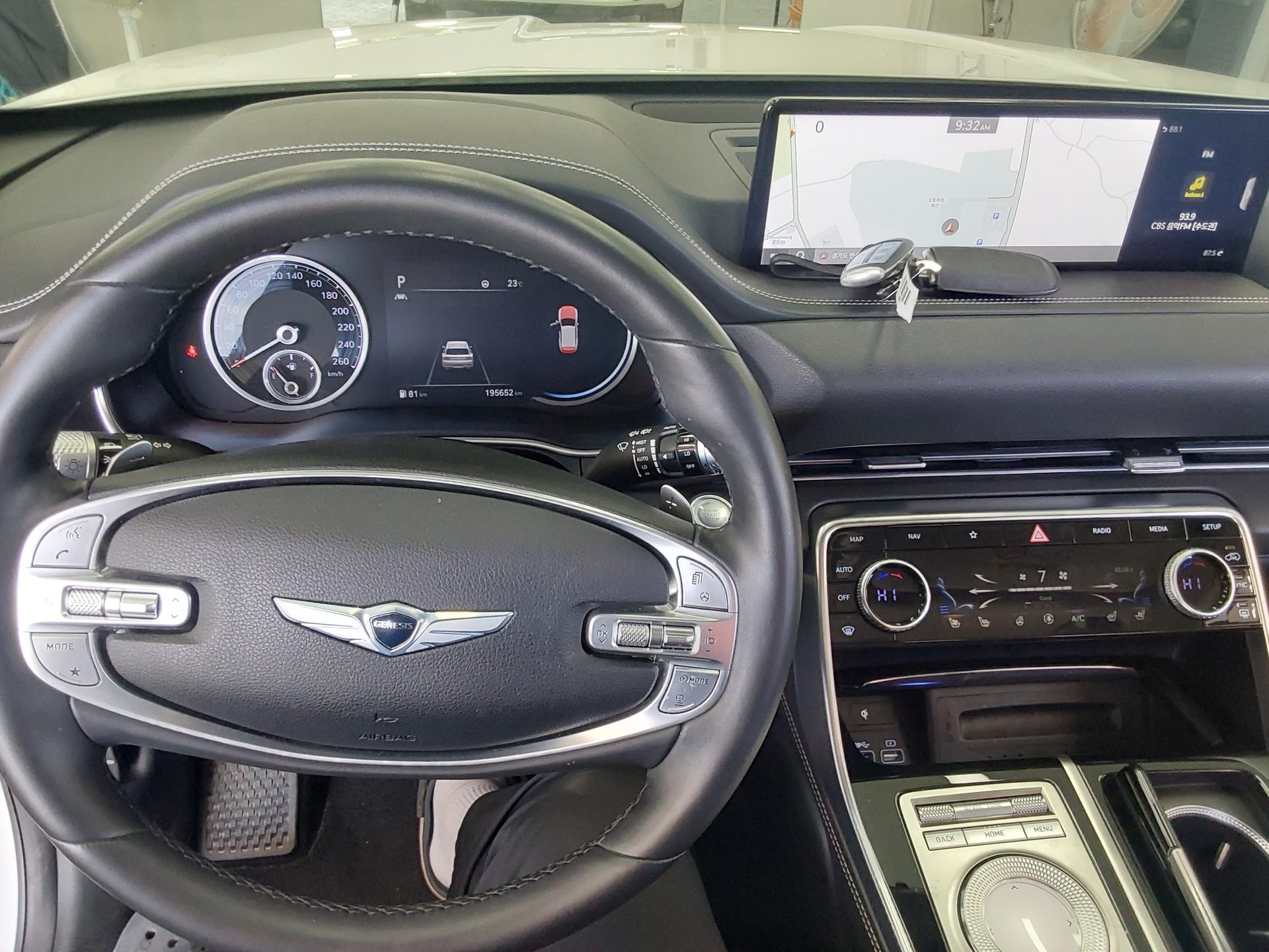 2021 - genesis gv80