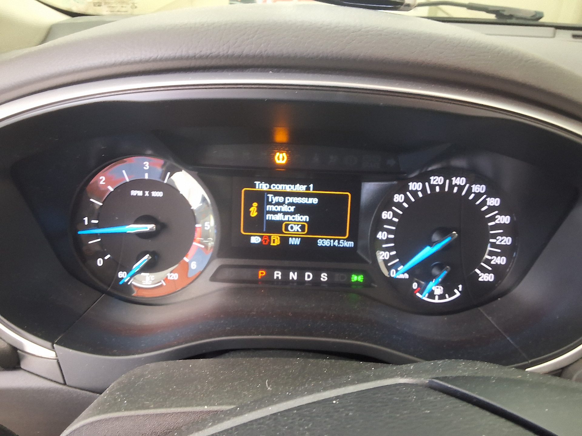 2016 - ford mondeo
