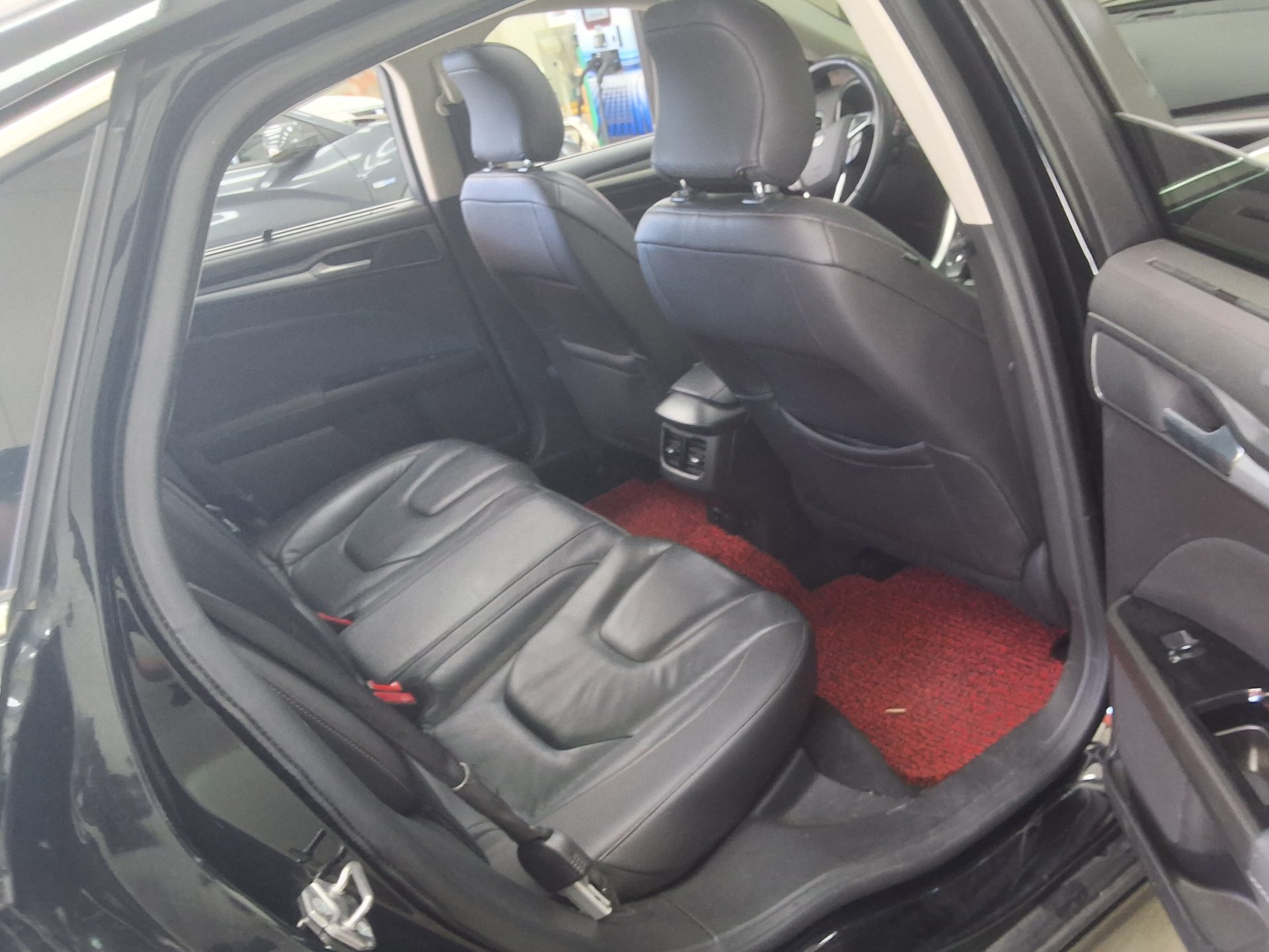 2016 - ford mondeo