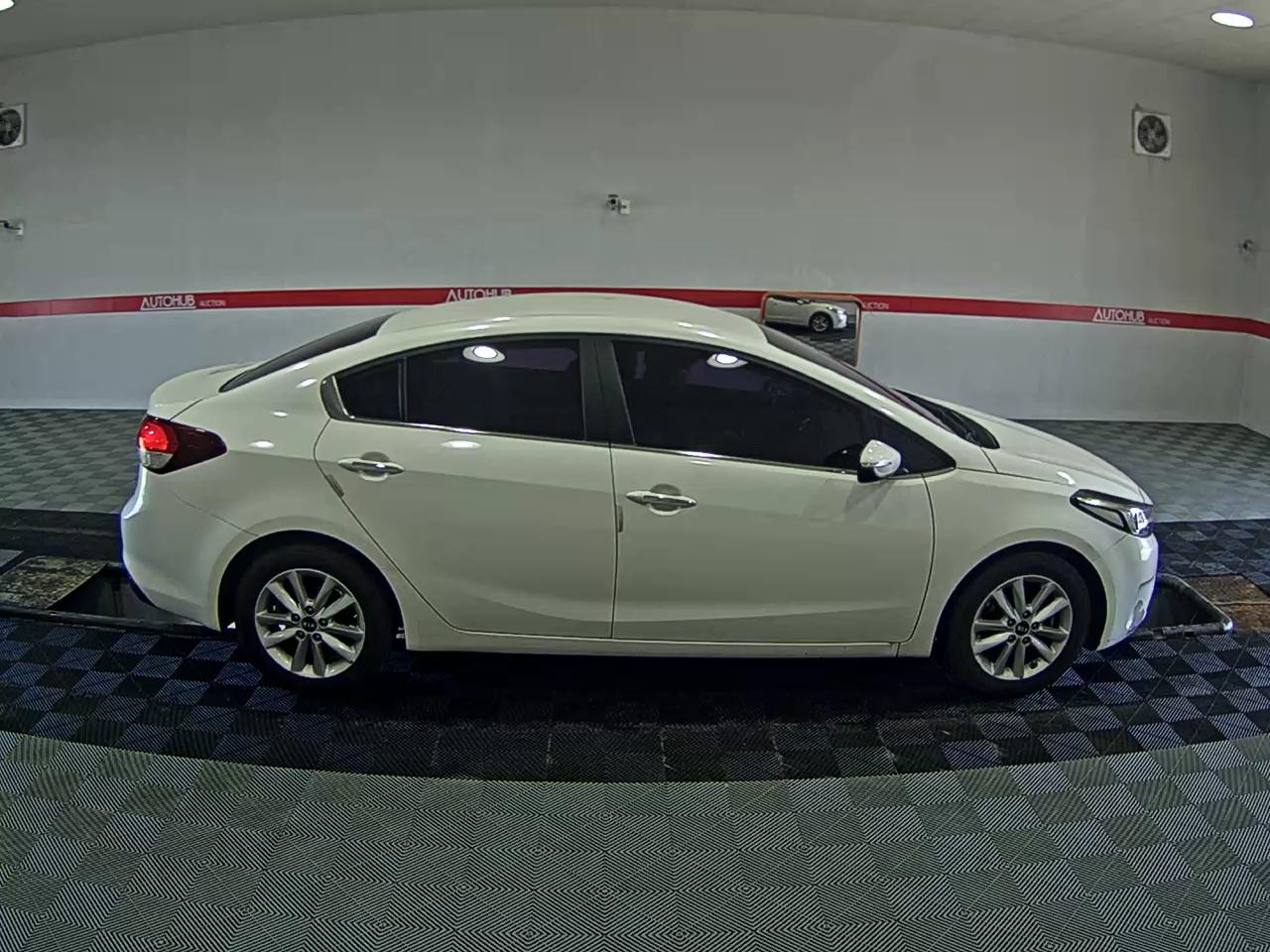 2017 - kia k3