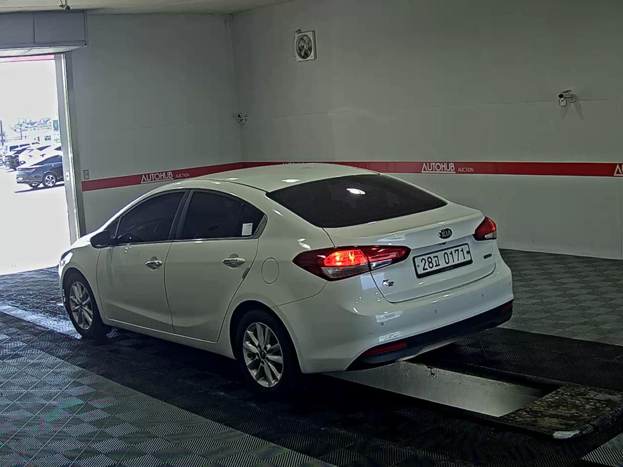 2017 - kia k3